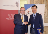 Ombudsman Fichtenbauer meets ACRC Director Sung-un Na