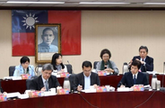 President Chu Chen, Vice President Hung-Chun Lee, Convener Chu-Fang Chang and Control Yuan Members conducting circuit supervision of the Ministry of the Interior (2024/11/04)