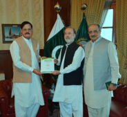 Provincial Ombudsman Syed Jamalud Din shah presents the Annual Report 2021 before the Hon’ble Governor (Acting), Khyber Pakhtunkhwa