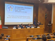 IOI President Chris Field PSM addressing guests at the Closing Ceremony of the International Conference of Ombudsman in Rome