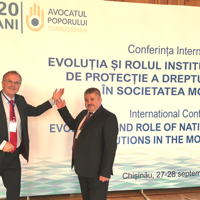 IOI Secretary General Kräuter and Ombudsman Cotorobai